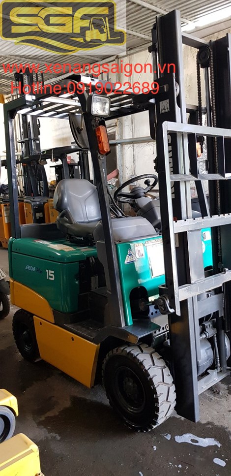 Xe nâng điện ngồi lái Komatsu 1.5 tấn